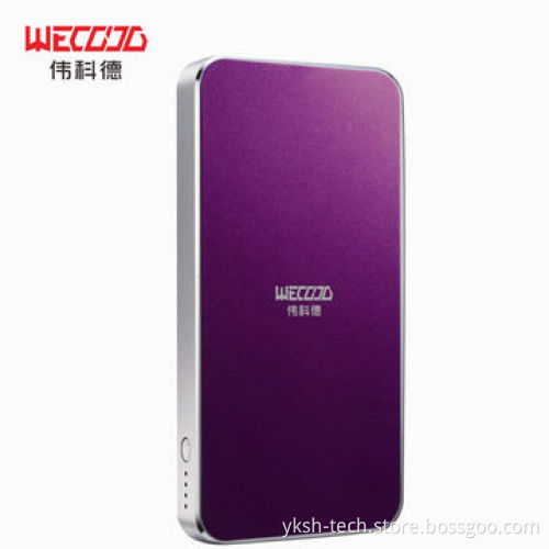 Power Bank, Suitable for iPhone 4 with 4,600mAh Battery Capacity, Comes in Yellow Color
